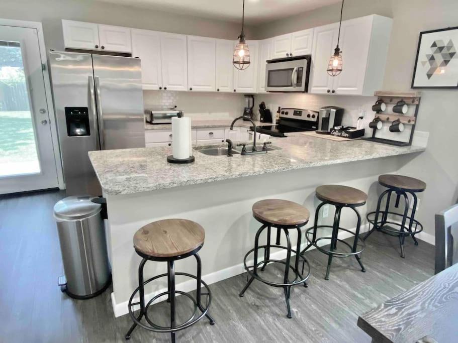 San Sebastians Hideaway - Modern With Group Friendly Amenities Just Minutes From Downtown And St Augustine Beach セント・オーガスティン エクステリア 写真